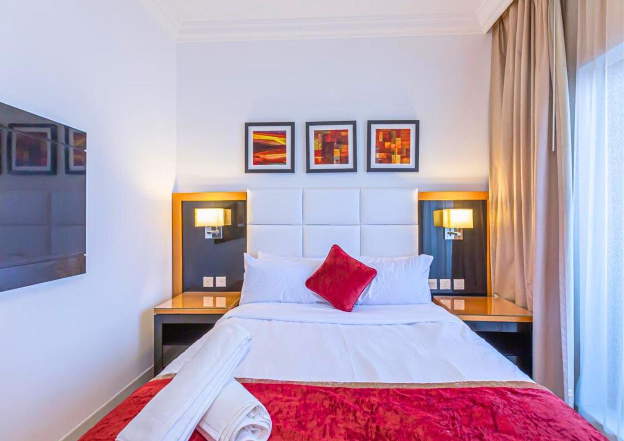 Cozy 2br With Amazing View - 602 Dubai